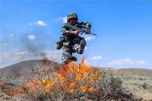 一个师的兵力是多少人(军队编制人数是多少?)